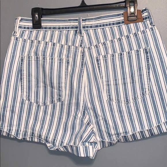 american eagle shorts - Picture 2 of 2